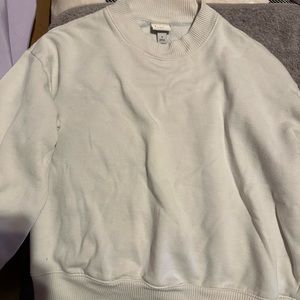 womens crewneck